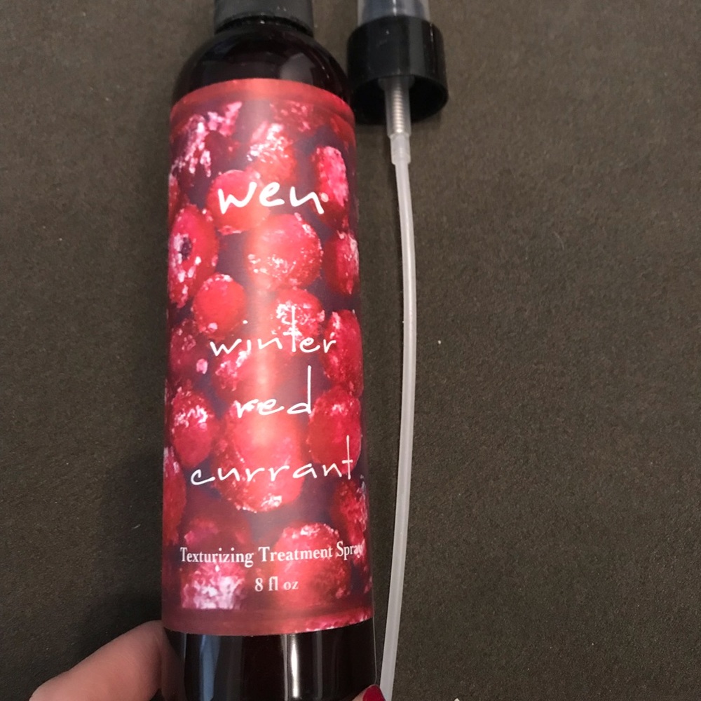 NWT Wen Winter Red Current Texturizing Spray